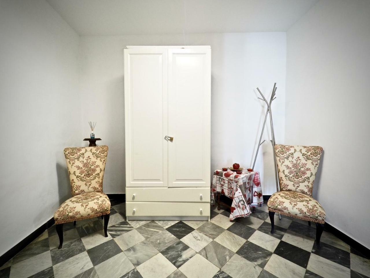Romantic Suite Con Vista San Donato Genua Buitenkant foto