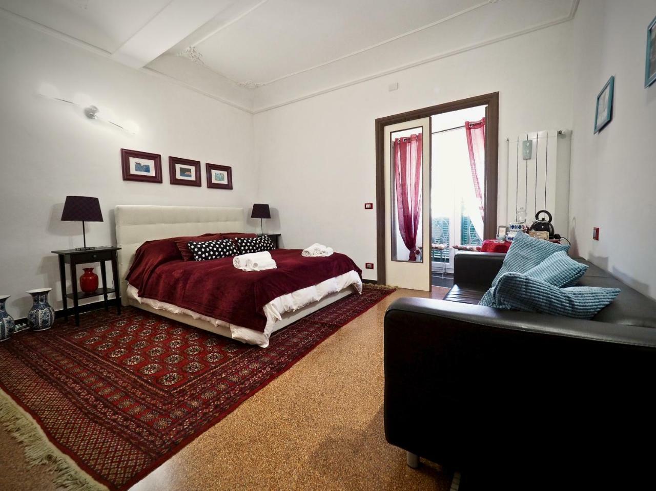 Romantic Suite Con Vista San Donato Genua Buitenkant foto
